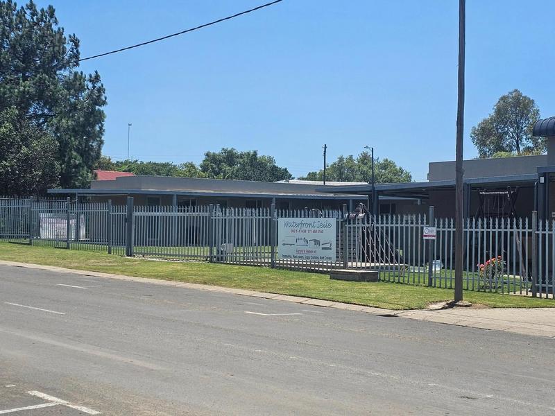 Commercial Property for Sale in Oranjeville Free State